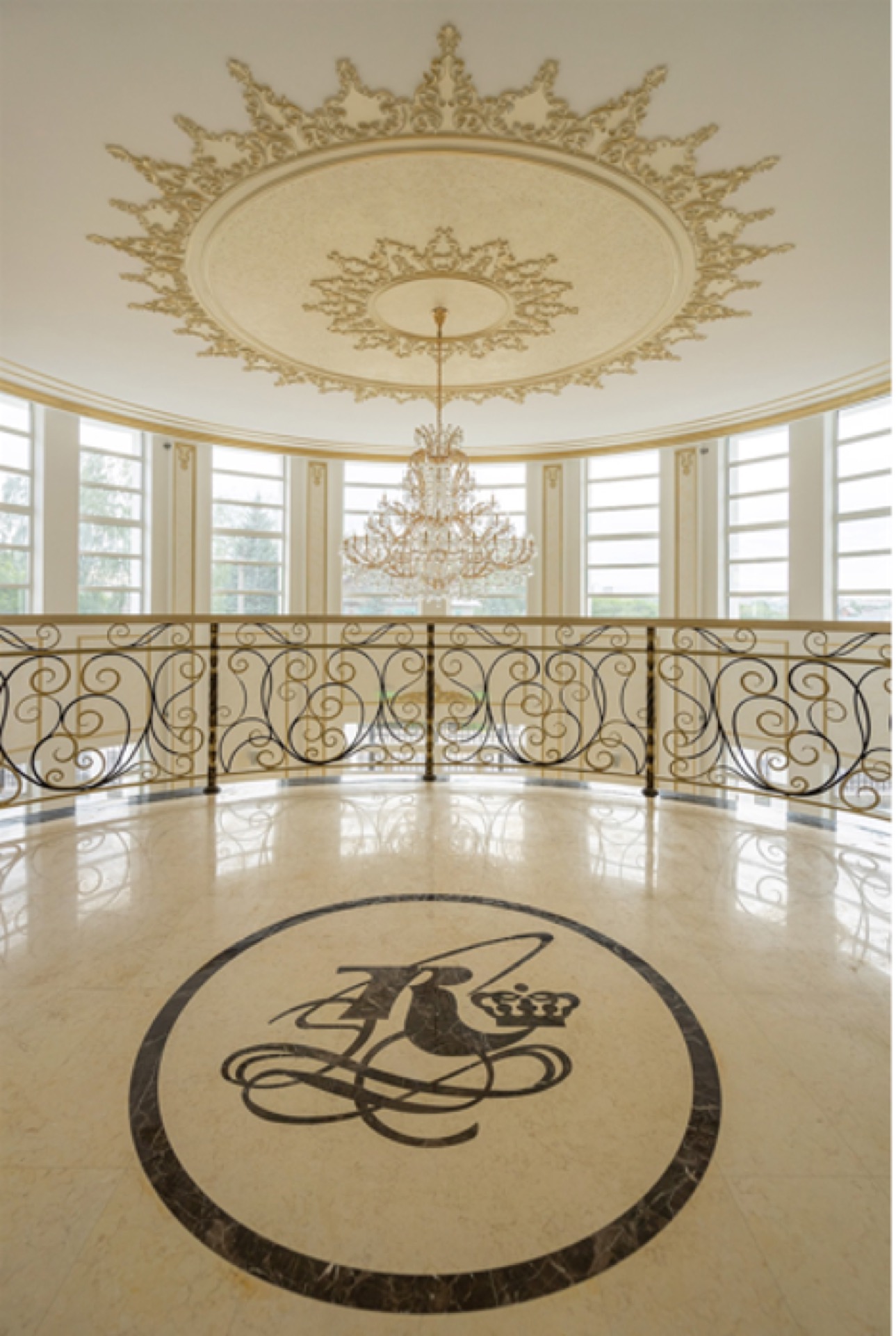 Mikhailovskaya Estate — Resort & Restaurant